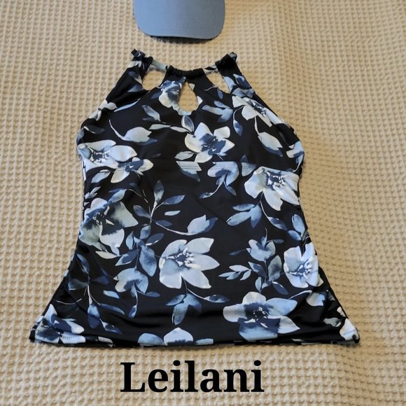 ❣️HP❣️Leilani black with multi blue floral swimsuit tankini halter top Sz:M - Picture 1 of 6